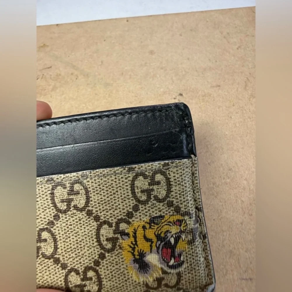 GUCCI GG Supreme Card Case Tiger Card Holder Unisex Used